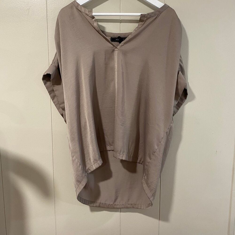 BCBG Max Azria Taupe High-Low Blouse Women’s Small